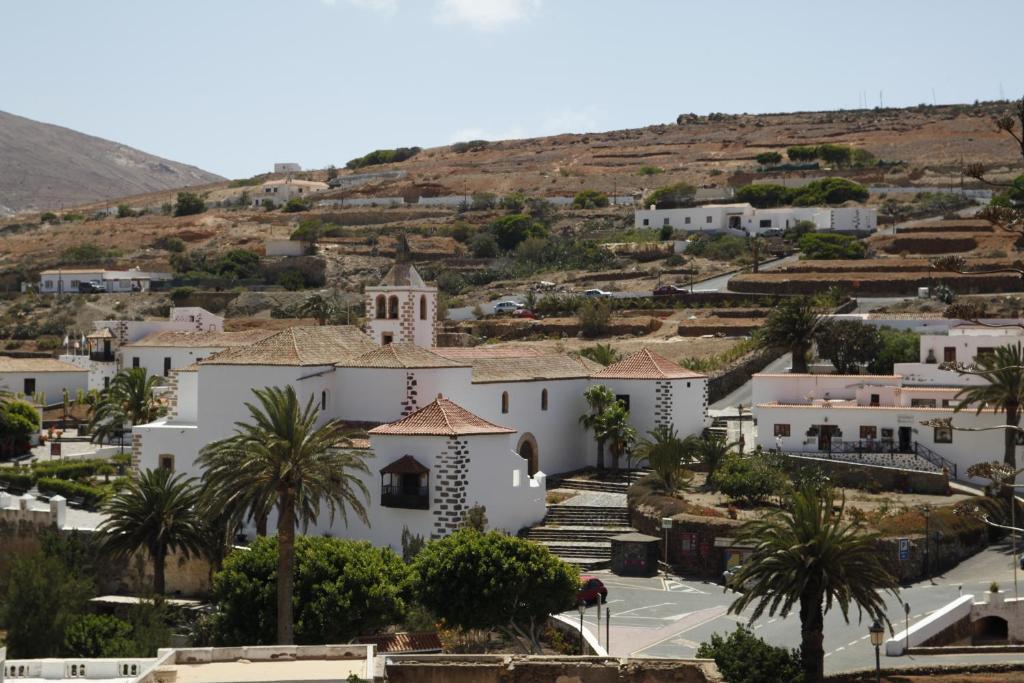 Готель Bungalows El Jardin Pajara  Екстер'єр фото